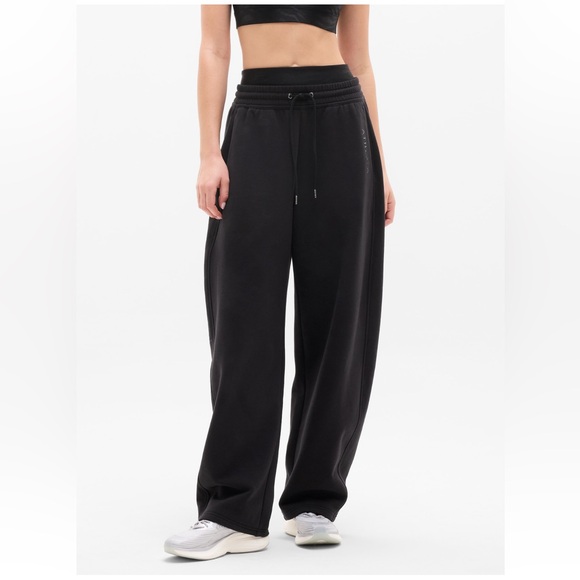 Nwt athleta Simone biles forever fleece mid rise barrel pant small tall black - Picture 6 of 12